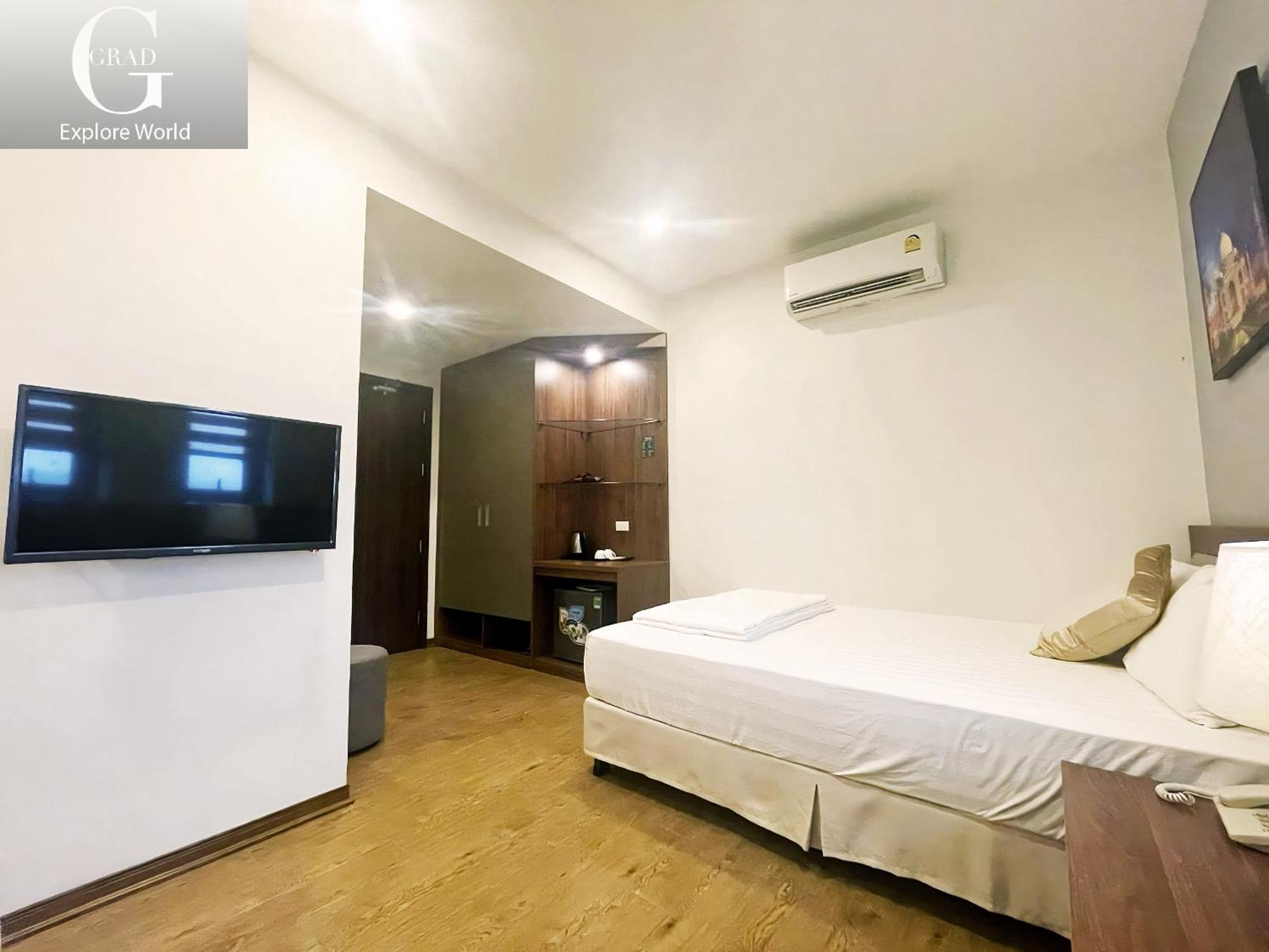 1986'S Hotel Cửa Lô Luaran gambar